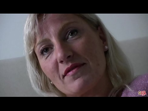 ❤️ Die Mutter, die wir alle gefickt haben ... Lady, benehmen Sie sich! ❤️❌ Anal video bei uns de.special-grasser.ru ❤